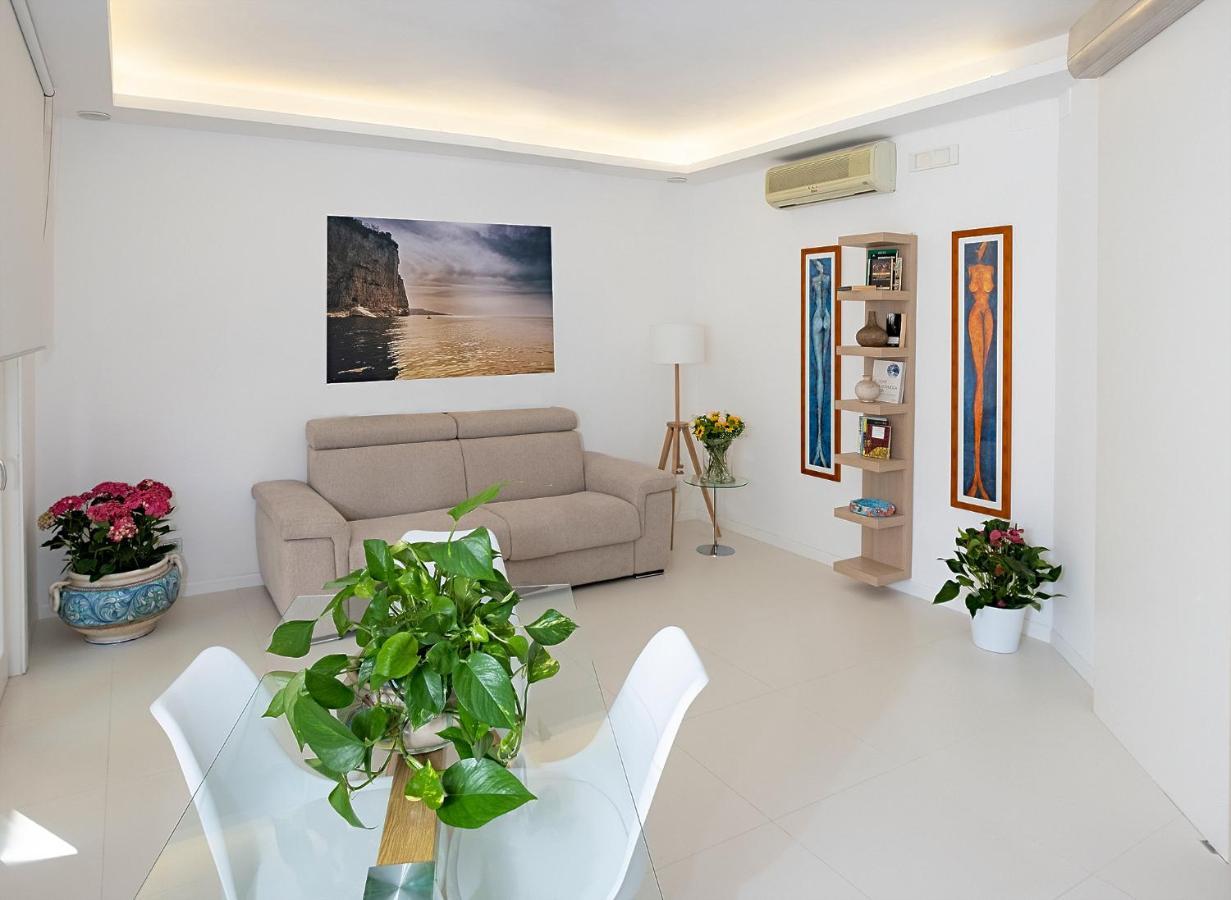 Yourhome In Vico 비코에쿠엔세 외부 사진